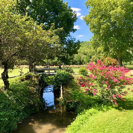 בית נופש Le Moulin Aux Ans Archignac
